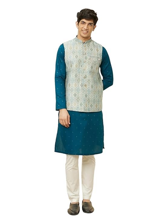 Manyavar Men's Velvet Digital Print Kurta Set (2pcs) - Image 4